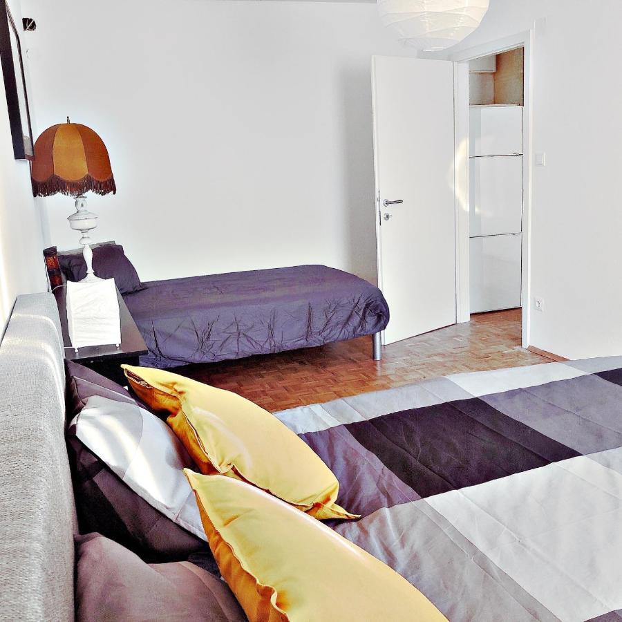 Modern New Danube Apartment, Perfect Location Wien Exterior foto