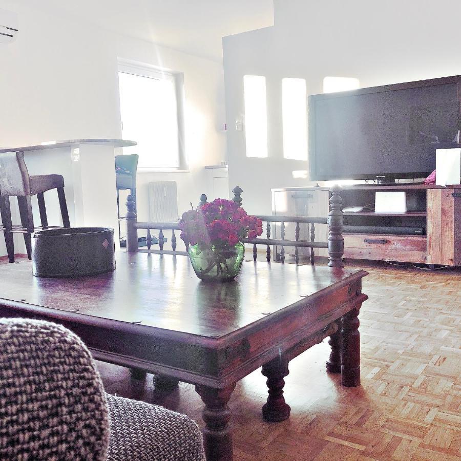 Modern New Danube Apartment, Perfect Location Wien Exterior foto
